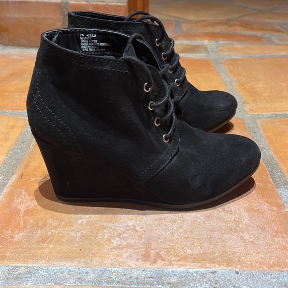 Arizona Co Wedges - Picture 2 of 4